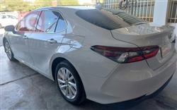 تۆیۆتا کامری